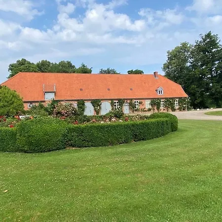 Marstall Gut Gueldenstein Ganzes Haus 13 Pers Kamin