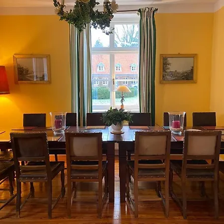 Marstall Gut Gueldenstein Ganzes Haus 13 Pers Kamin Prázdninový dům *